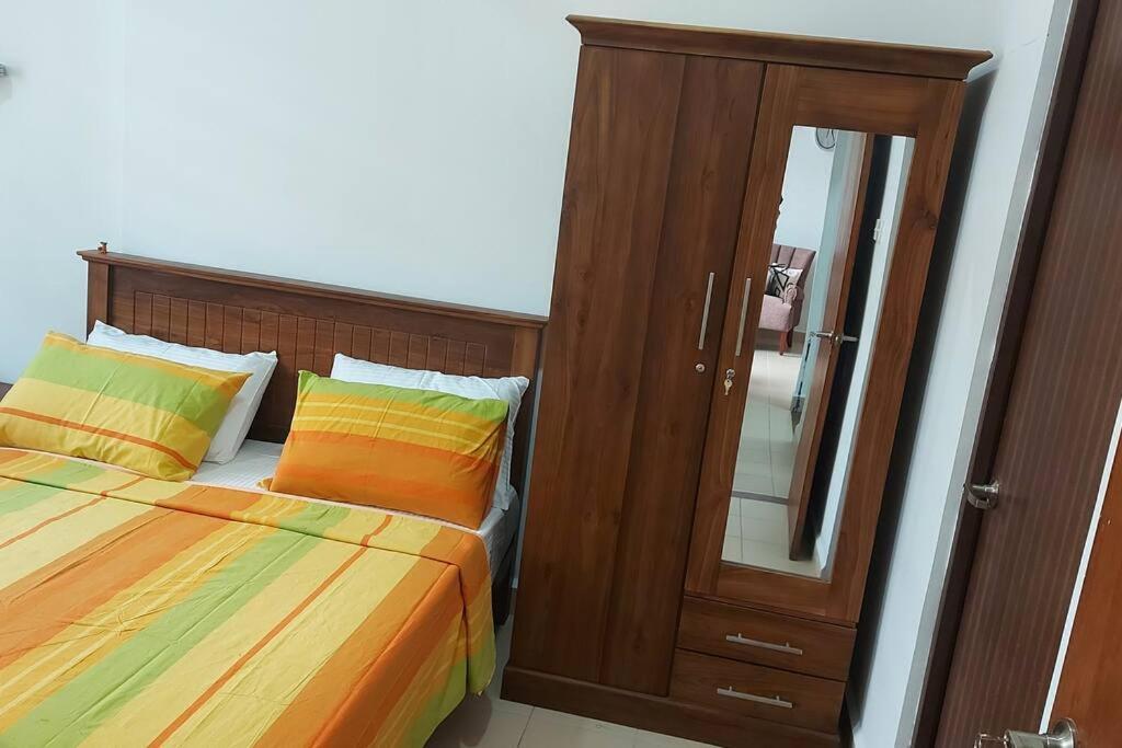 Jays Apartment - Colombo 02 At The Heart Of Convenience Exterior foto